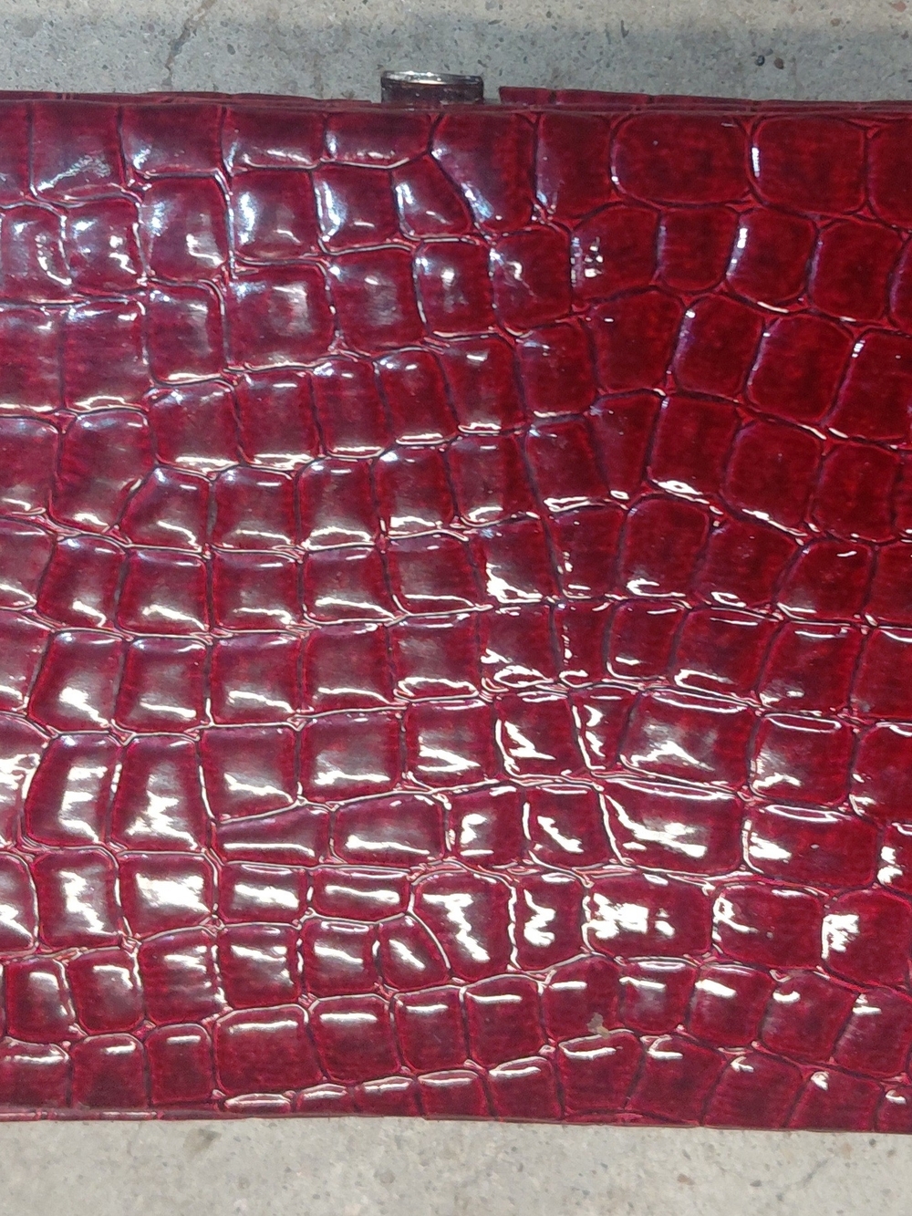 Glossy Croc-Embossed Clutch Wallet in Deep Wine Red